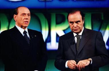 BRUNO VESPA GIORNALISTA E CONDUTTORE TELEVISIVO CON SILVIO BERLUSCONI PRESIDENTE DEL CONSIGLIO