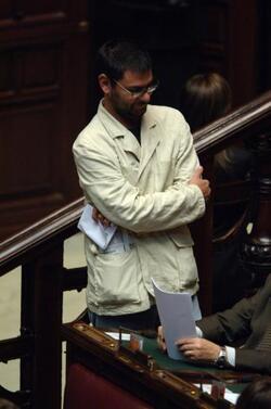 FRANCESCO CARUSO POLITICO cravatta