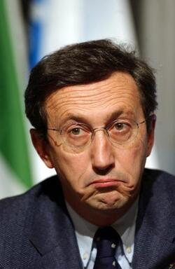 GIANFRANCO FINI POLITICO AN VICEPRESIDENTE DEL CONSIGLIO