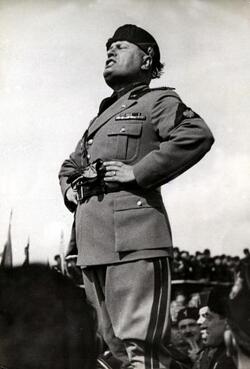 Benito Mussolini Duce dell Italia fascista Benito Mussolini Duce dell Italia fascista