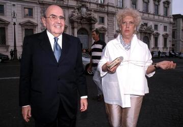 FRANCESCO MERLONI INDUSTRIALE CON LA MOGLIE