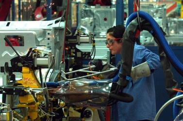 STABILIMENTO SEVEL FIAT VAL DI SANGRO OPERAI INDUSTRIA LAVORO DONNE METALMECCANICI STABILIMENTO SEVEL FIAT VAL DI SANGRO OPERAI INDUSTRIA LAVORO DONNE METALMECCANICI