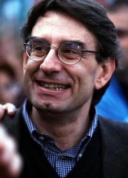 OLIVIERO DILIBERTO ALLA NAZIONALE DELL ULIVO SENZA CRAVATTA