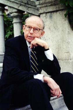 SAMUEL HUNTINGTON POLITOLOGO Harvard University