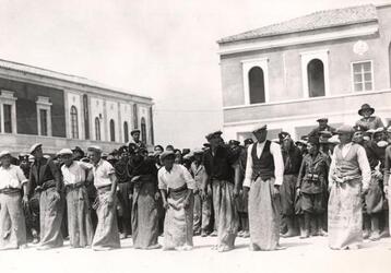 CORSA COI SACCHI IN OCCASIONE DELLA FESTA DI SAN MARCO A LITTORIA FASCISMO