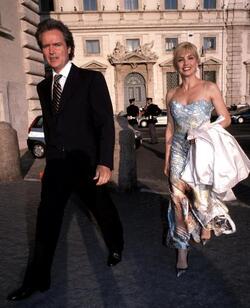 MILLY CARLUCCI CON IL MARITO