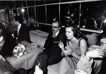 LINO JANNUZZI GIORNALISTA ANNI 70 MARINA LANTE DELLA ROVERE RIPA DI MEANA