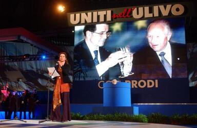 MONICA GUERRITORE ATTRICE ALLA CONVENZIONE PER LA LISTA UNICA