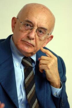 ANTONIO CASSESE MAGISTRATO
