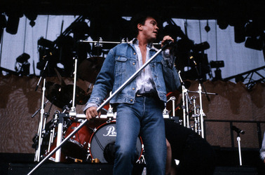PAUL YOUNG
