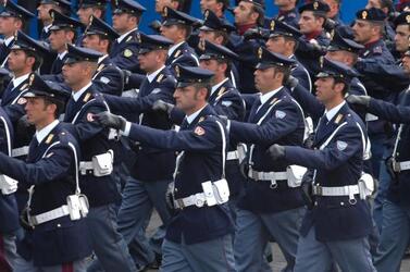 POLIZIA