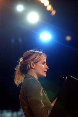 ISABELLA FERRARI ATTRICE ALLA CONVENZIONE PER LA LISTA UNICA