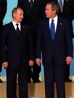 VERTICE NATO RUSSIA VLADIMIR PUTIN GEORGE W. BUSH