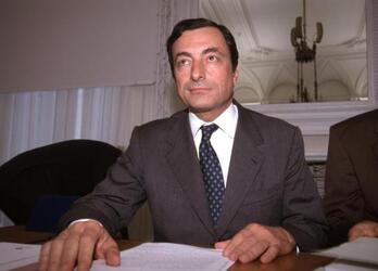 MARIO DRAGHI ECONOMISTA