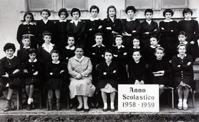 FOTO DI CLASSE 1959 EMMA BONINO POLITICA GIOVANE