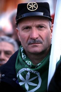 LEGA NORD MANIFESTAZIONE GUARDIA PADANA DEVOLUTION MILITANTI LEGHISTI