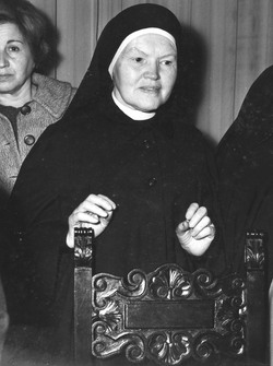 Pascalina Lehnert