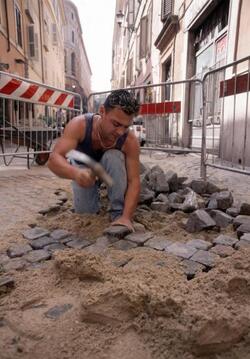 MANOVALE EDILIZIA LAVORO SANPIETRINI