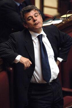 ROBERTO SALERNO POLITICO AN