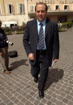 ANTONIO DI PIETRO POLITICO IDV