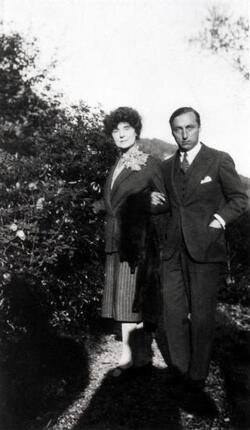 UGO VENERIO D ANNUNZIO FIGLIO GABRIELE D ANNUNZIO poeta CON MARIA ARDONI