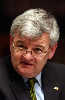 JOSCHKA FISCHER POLITICO