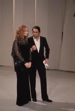 MINA CANTANTE ALBERTO LUPO