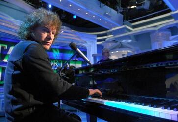 RICCARDO COCCIANTE MUSICISTA