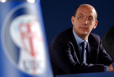 MARCO FOLLINI POLITICO UDC