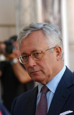 GIULIO TREMONTI POLITICO FI