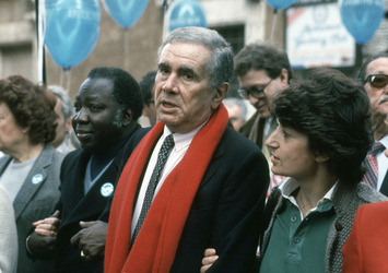 ENZO TORTORA PRESENTATORE TV ADELAIDE AGLIETTA POLITICO