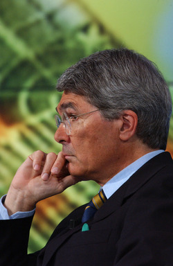 ROBERTO CASTELLI POLITICO