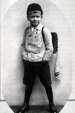 WALTER REDER maggiore delle SS MANDANTE DELLA STRAGE DI MARZABOTTO NEL1944 NEL 1922