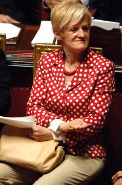 LIVIA TURCO MIN SALUTE