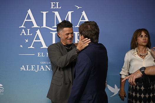 Premiere of the musical ��El alma al aire �� featuring songs by Alejandro Sanz Premiere of the musical ��El alma al aire �� featuring songs by Alejandro Sanz