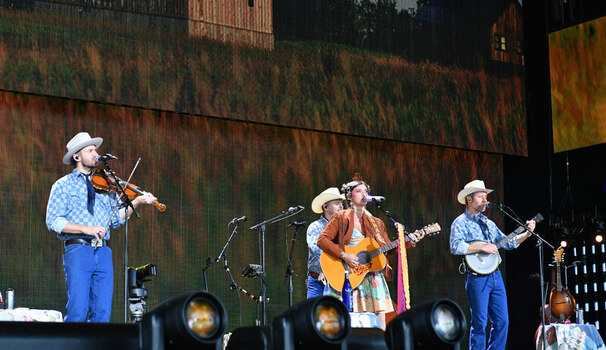 Farm Aid 2026 Brings SIERRA FERRELL To The Virginia Beach Amphitheater In Virginia Beach Virginia On 26 September 2026. Farm Aid 2026 Brings SIERRA FERRELL To The Virginia Beach Amphitheater In Virginia Beach Virginia On 26 September 2026.