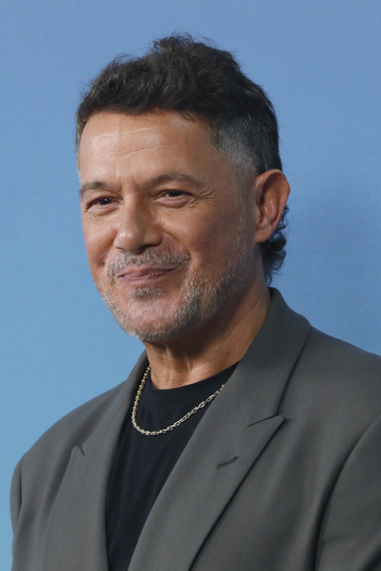 Alejandro Sanz Attends El Alma Al Aire Musical Premiere In Madrid Alejandro Sanz Attends El Alma Al Aire Musical Premiere In Madrid