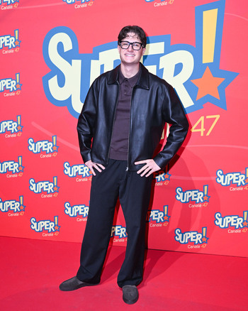 Milan A Super Red Carpet Event To Celebrate The Homecoming And The Start Of A New Adventure. &acirc; �� �Homecoming&acirc; �� x9d Refers To The Fact That Management Of The Super TV Channel Channel 47 On Digital Terrestrial TV Has Returned Entirely To De Agostini Edi