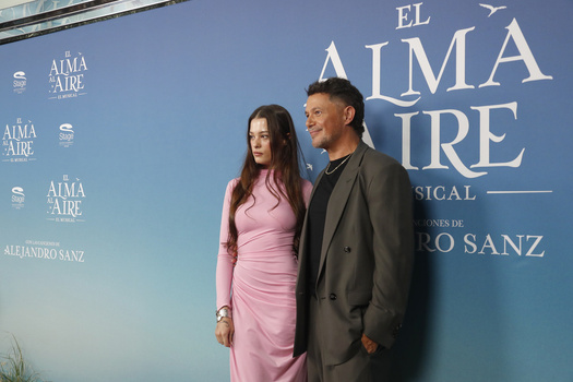 Alejandro Sanz Attends El Alma Al Aire Musical Premiere In Madrid Alejandro Sanz Attends El Alma Al Aire Musical Premiere In Madrid