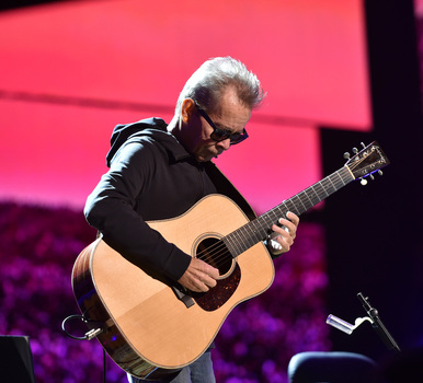 Farm Aid 2026 Brings TIM REYNOLDS To The Virginia Beach Amphitheater In Virginia Beach Virginia On 26 September 2026. Farm Aid 2026 Brings TIM REYNOLDS To The Virginia Beach Amphitheater In Virginia Beach Virginia On 26 September 2026.