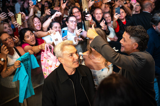 Alejandro Sanz Presides Over The Premiere Of The Musical El Alma Al Aire Alejandro Sanz Presides Over The Premiere Of The Musical El Alma Al Aire