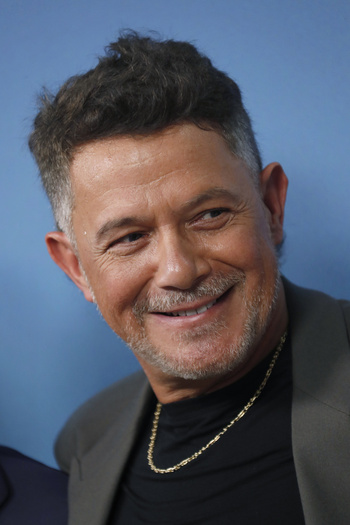 Alejandro Sanz Attends El Alma Al Aire Musical Premiere In Madrid Alejandro Sanz Attends El Alma Al Aire Musical Premiere In Madrid