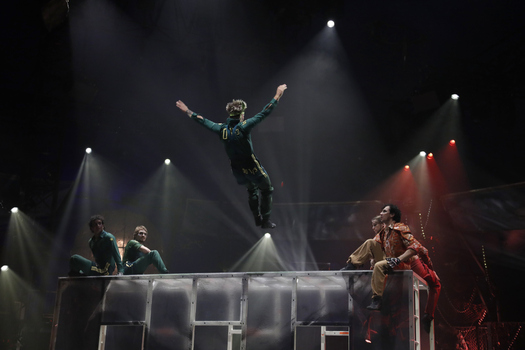 First Look At The Island Of Neverland Acrobatic And Theater Experience In Spain First Look At The Island Of Neverland Acrobatic And Theater Experience In Spain