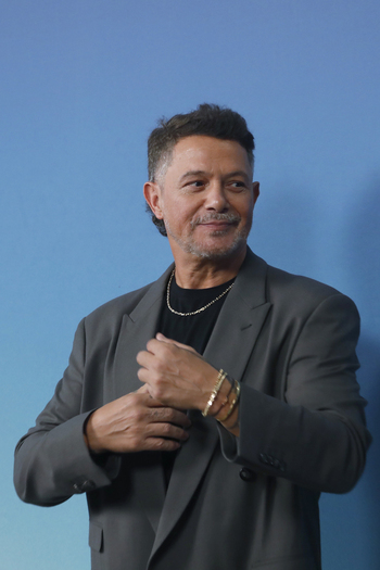 Alejandro Sanz Attends El Alma Al Aire Musical Premiere In Madrid Alejandro Sanz Attends El Alma Al Aire Musical Premiere In Madrid