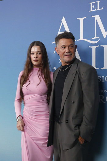Alejandro Sanz Attends El Alma Al Aire Musical Premiere In Madrid Alejandro Sanz Attends El Alma Al Aire Musical Premiere In Madrid