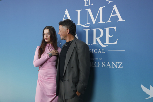 Alejandro Sanz Attends El Alma Al Aire Musical Premiere In Madrid Alejandro Sanz Attends El Alma Al Aire Musical Premiere In Madrid