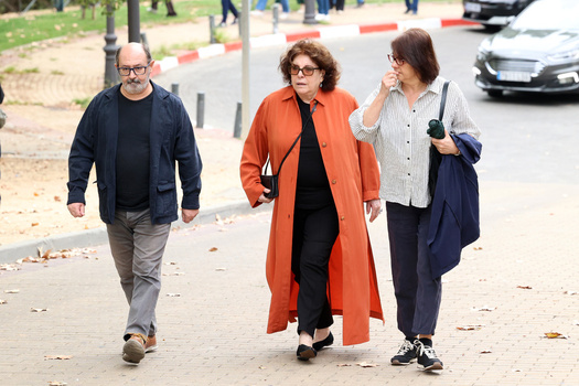 Family and friends bid farewell to filmmaker Gonzalo Suárez Family and friends bid farewell to filmmaker Gonzalo Suárez