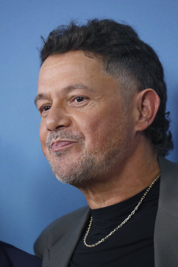 Alejandro Sanz Attends El Alma Al Aire Musical Premiere In Madrid Alejandro Sanz Attends El Alma Al Aire Musical Premiere In Madrid