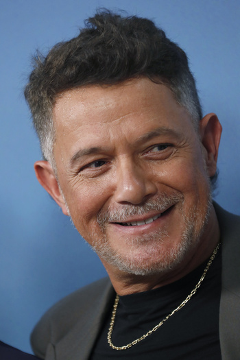 Alejandro Sanz Attends El Alma Al Aire Musical Premiere In Madrid Alejandro Sanz Attends El Alma Al Aire Musical Premiere In Madrid