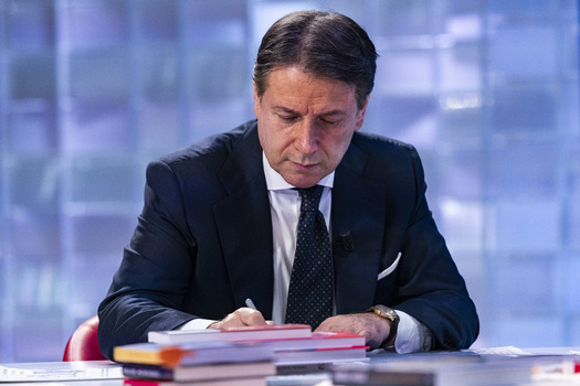 Giuseppe Conte Guest On The Television Show L Aria Che Tira Giuseppe Conte Guest On The Television Show L Aria Che Tira